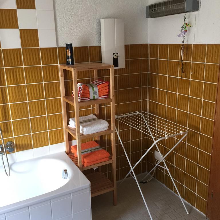 Apartment Hope Inn Gross-Zimmern Bilik gambar