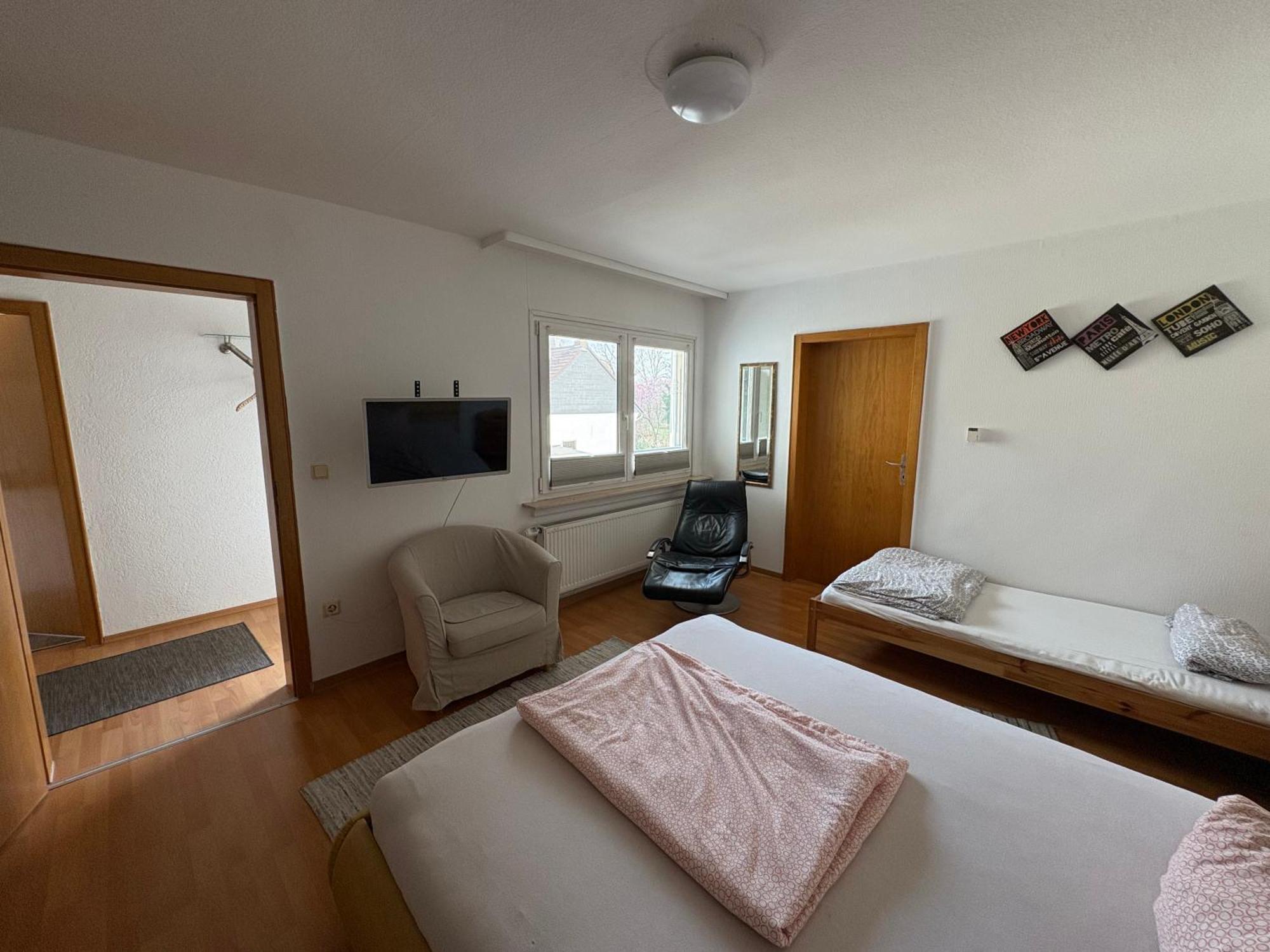 Apartment Hope Inn Gross-Zimmern Luaran gambar